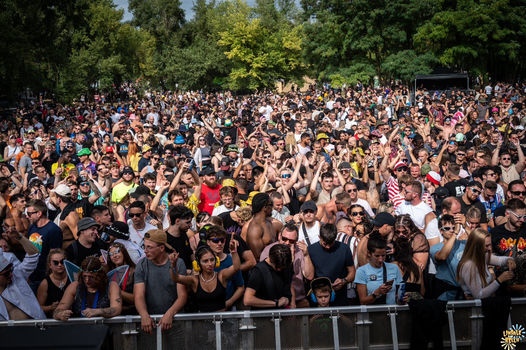 La foule, plan large