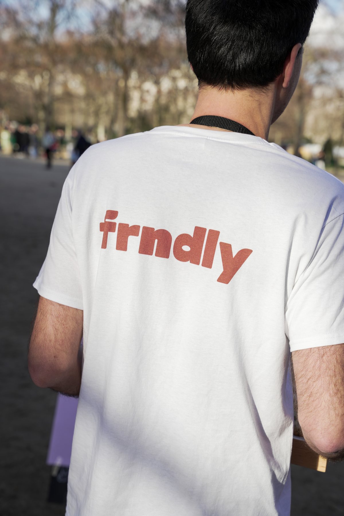 Le t-shirt frndly